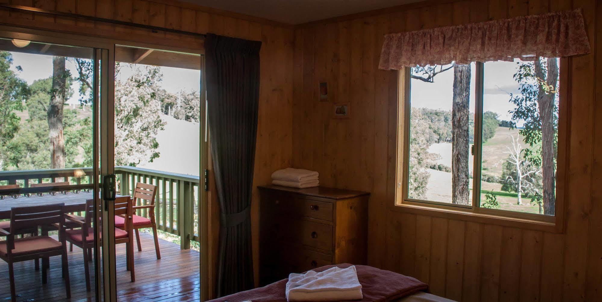 Balingup Heights Hilltop Forest Cottages エクステリア 写真
