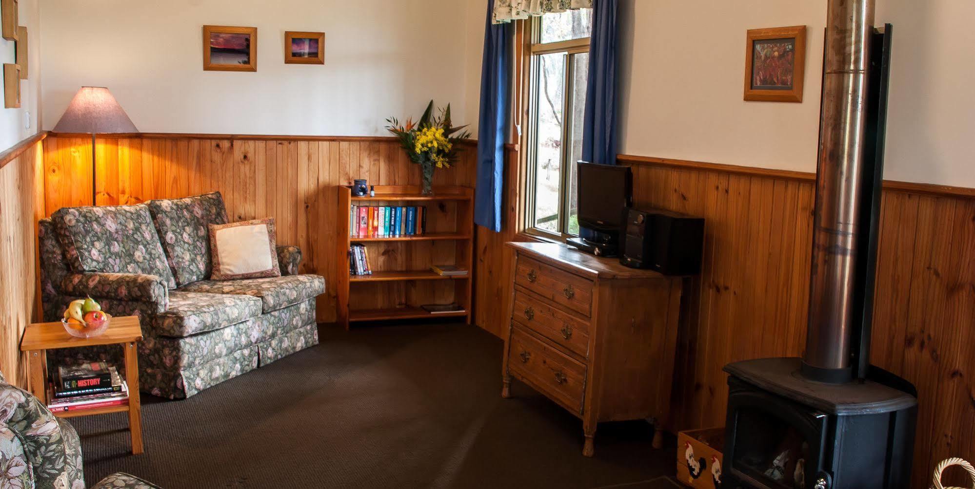 Balingup Heights Hilltop Forest Cottages エクステリア 写真