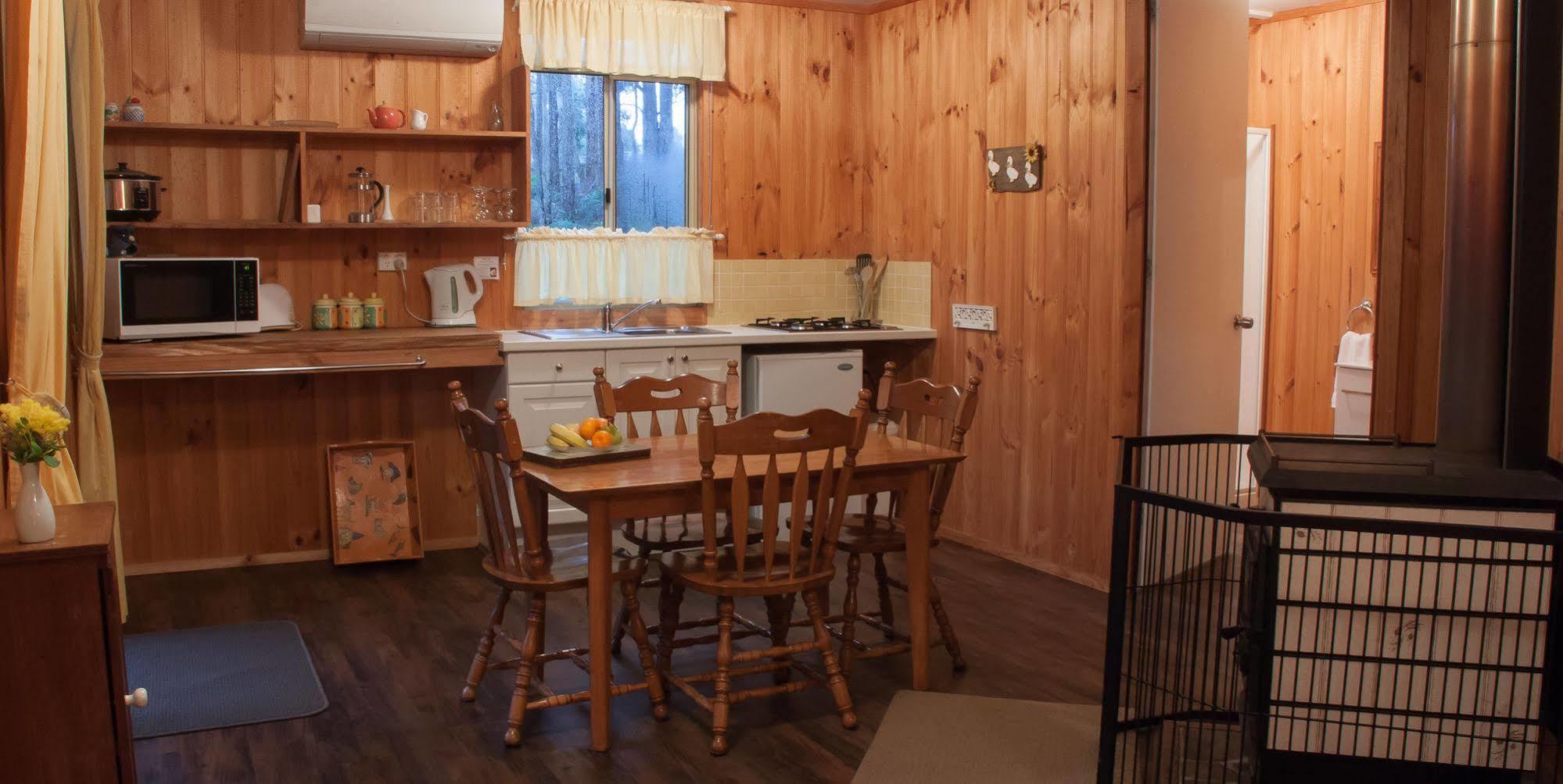 Balingup Heights Hilltop Forest Cottages エクステリア 写真