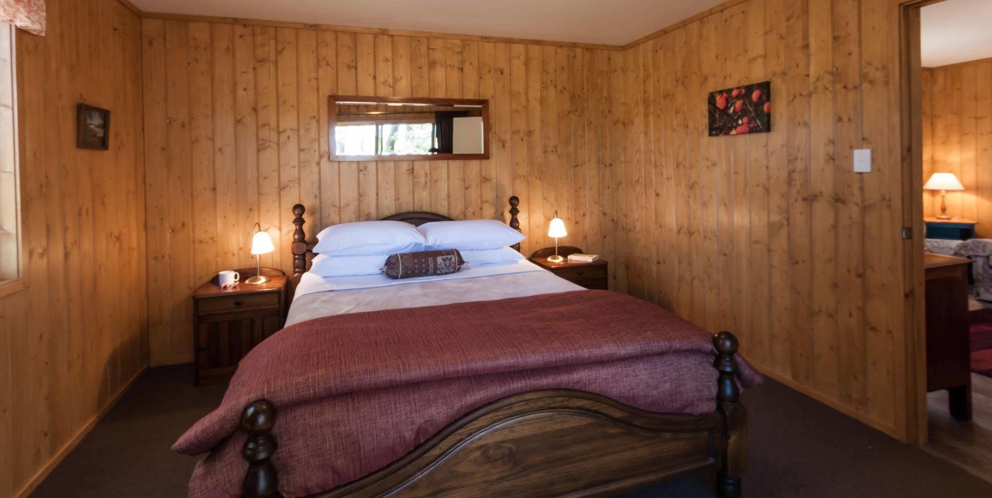 Balingup Heights Hilltop Forest Cottages エクステリア 写真